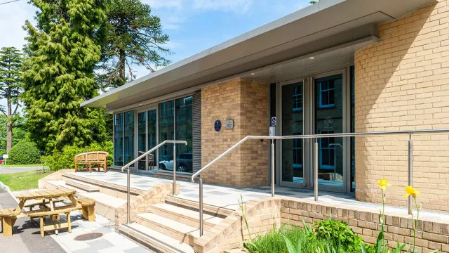 1 Dunottar School Clock 3